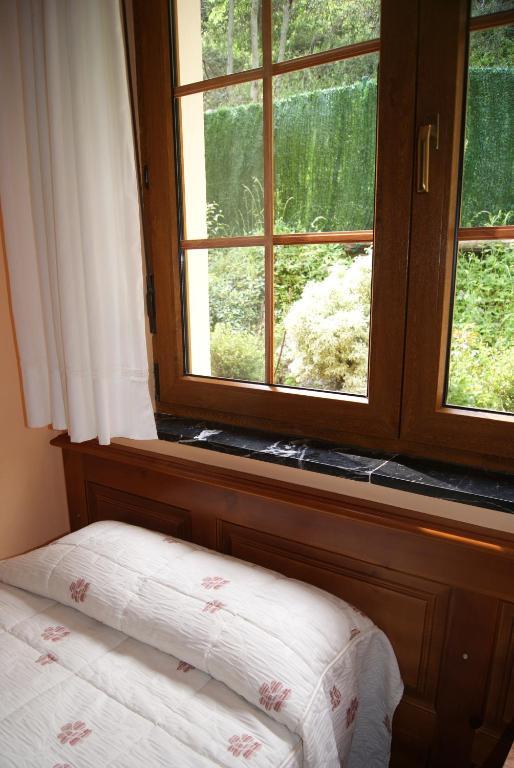 Hotel Garganta Del Cares Poncebos Værelse billede