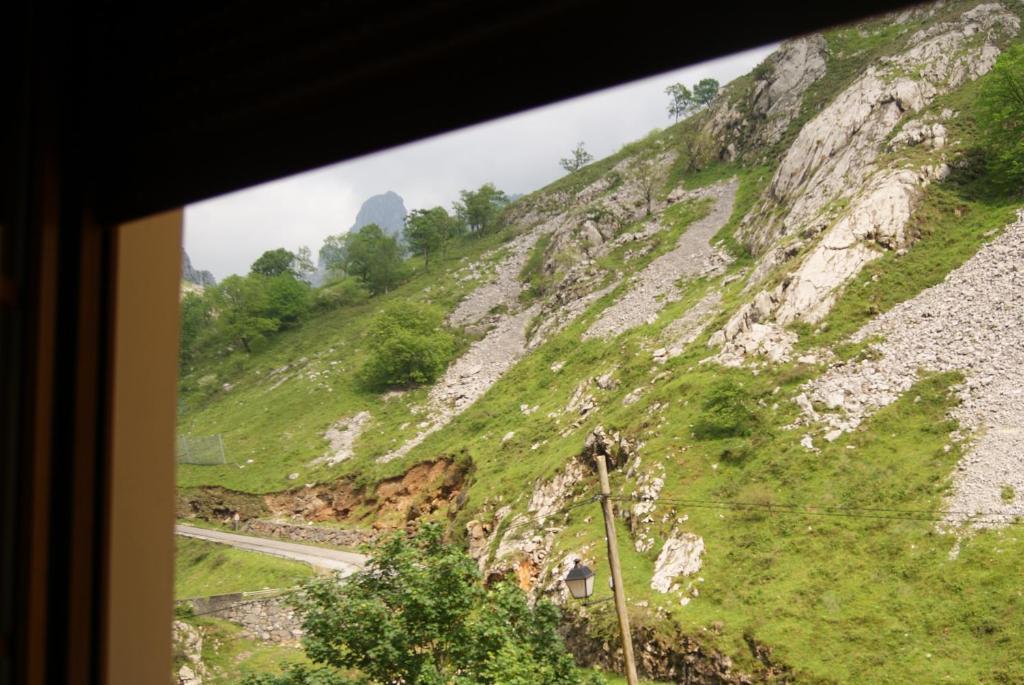 Hotel Garganta Del Cares Poncebos Værelse billede