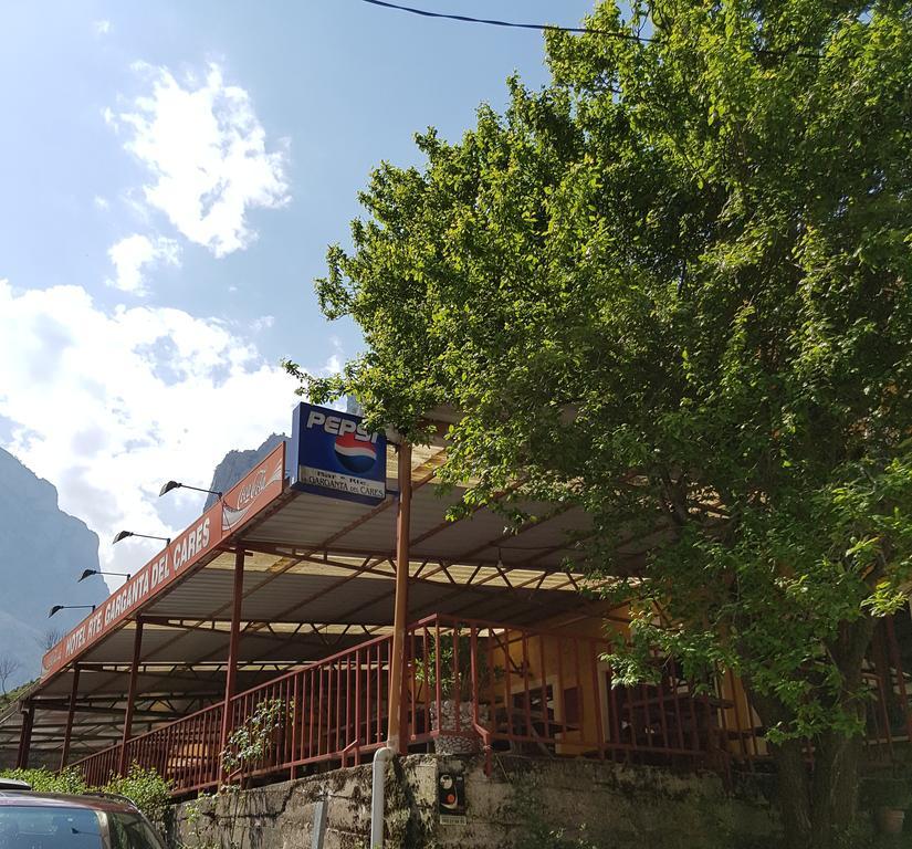 Hotel Garganta Del Cares Poncebos Eksteriør billede