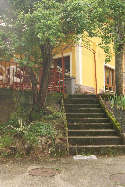 Hotel Garganta Del Cares Poncebos Eksteriør billede